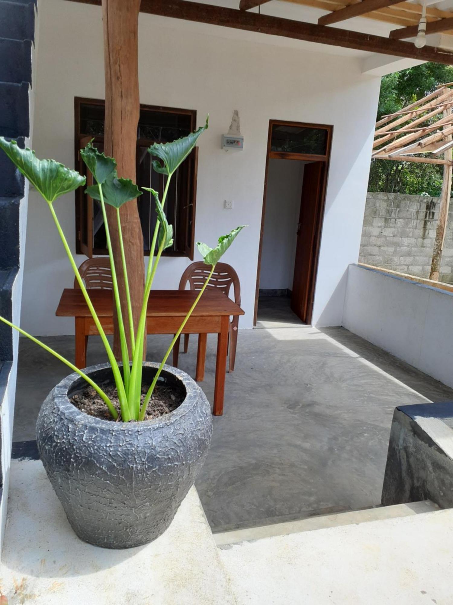 Hriketiya White Villa Диквела Екстериор снимка